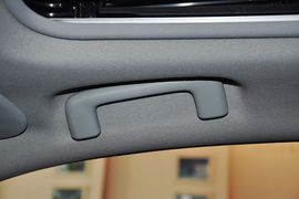 2011款三菱欧蓝德劲界