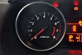 2011款三菱欧蓝德劲界