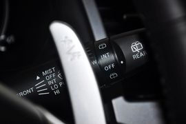 2011款三菱欧蓝德劲界