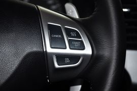 2011款三菱欧蓝德劲界