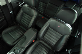 别克君威对比丰田锐志