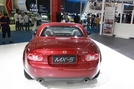 马自达MX-5