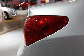 北京现代新悦动