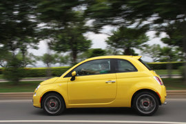 全新菲亚特500试驾