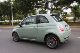 全新菲亚特500试驾