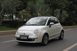 全新菲亚特500试驾