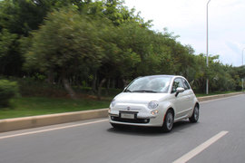 全新菲亚特500试驾