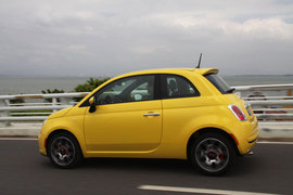 全新菲亚特500试驾