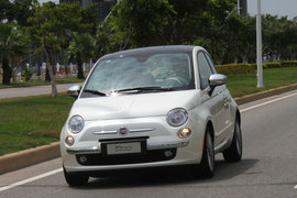 全新菲亚特500试驾