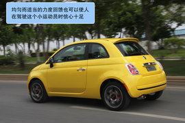 全新菲亚特500尊享版试驾