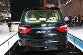 帝豪EV8