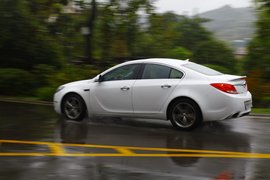 2012款别克君威GS成都试驾