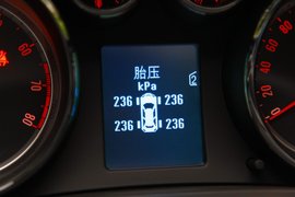 2012款别克君威GS成都试驾