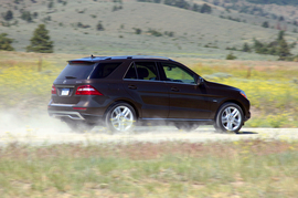 2012款奔驰ML海外试驾实拍