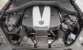 2012款奔驰ML海外试驾实拍