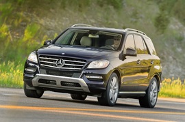 2012款奔驰ML海外试驾实拍