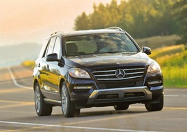 2012款奔驰ML海外试驾实拍