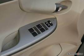 2007款丰田卡罗拉