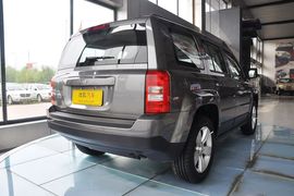 2011款Jeep吉普自由客