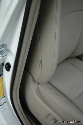 丰田汉兰达内饰