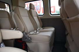 2011款上汽大通V80密云试驾