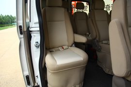 2011款上汽大通V80密云试驾