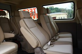 2011款上汽大通V80密云试驾