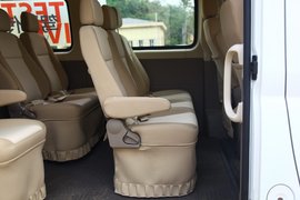 2011款上汽大通V80密云试驾