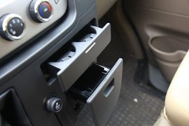 2011款上汽大通V80密云试驾