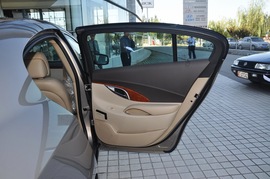 2012款别克君越eAssist