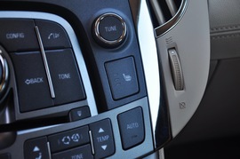 2012款别克君越eAssist