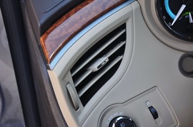 2012款别克君越eAssist