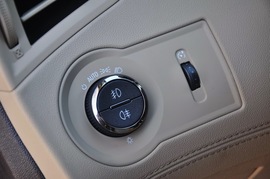 2012款别克君越eAssist