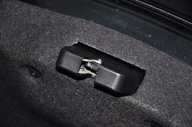 2011款长安福特蒙迪欧致胜2.0T