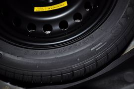 2011款长安福特蒙迪欧致胜2.0T