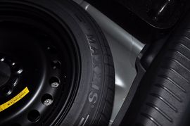 2011款长安福特蒙迪欧致胜2.0T