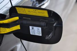 2011款长安福特蒙迪欧致胜2.0T