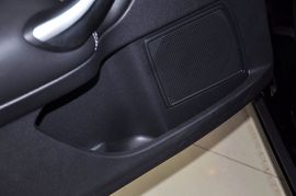 2011款长安福特蒙迪欧致胜2.0T