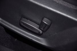 2011款长安福特蒙迪欧致胜2.0T