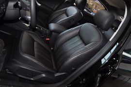 2011款长安福特蒙迪欧致胜2.0T