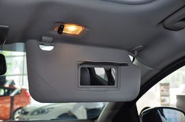 2011款长安福特蒙迪欧致胜2.0T