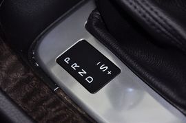 2011款长安福特蒙迪欧致胜2.0T