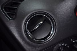 2011款长安福特蒙迪欧致胜2.0T