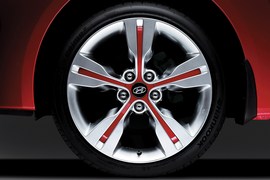 2012款现代飞思Veloster