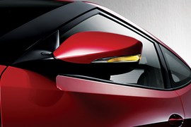 2012款现代飞思Veloster