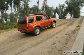 试驾07款帕拉丁