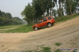 试驾07款帕拉丁