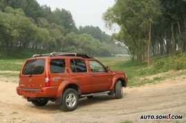 试驾07款帕拉丁