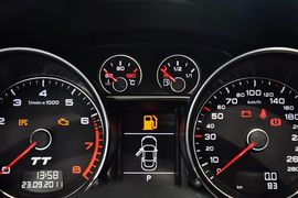 2011款奥迪TT敞篷版2.0TFSI