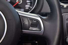 2011款奥迪TT敞篷版2.0TFSI